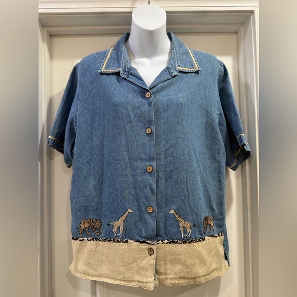 Tantrum Blues Tops - Tantrum Blues Vintage Denim Safari Button-Up Animal 🦒 🦁 Shirt Size XL